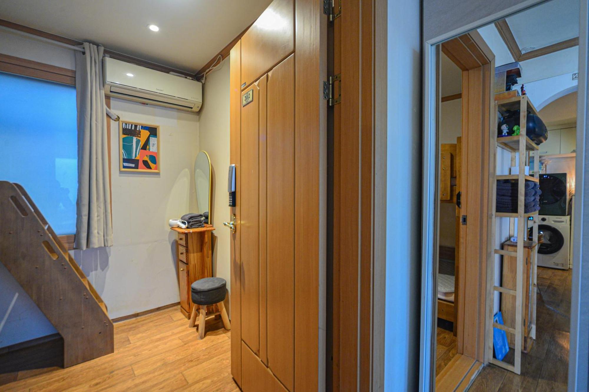 Helloworld Guesthouse Seoul Exterior foto