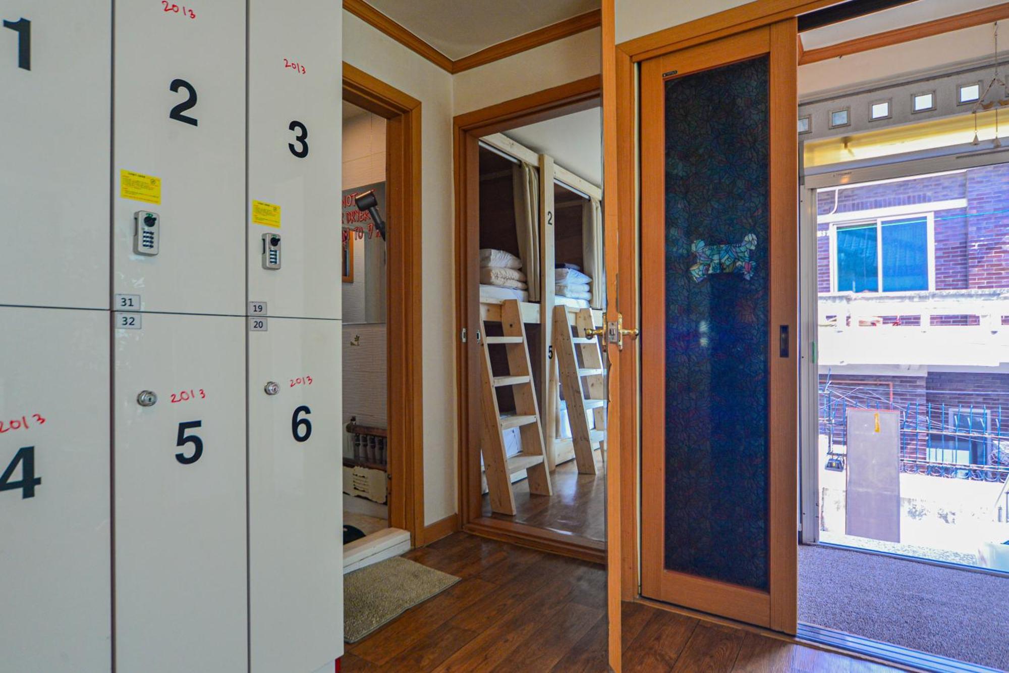 Helloworld Guesthouse Seoul Exterior foto