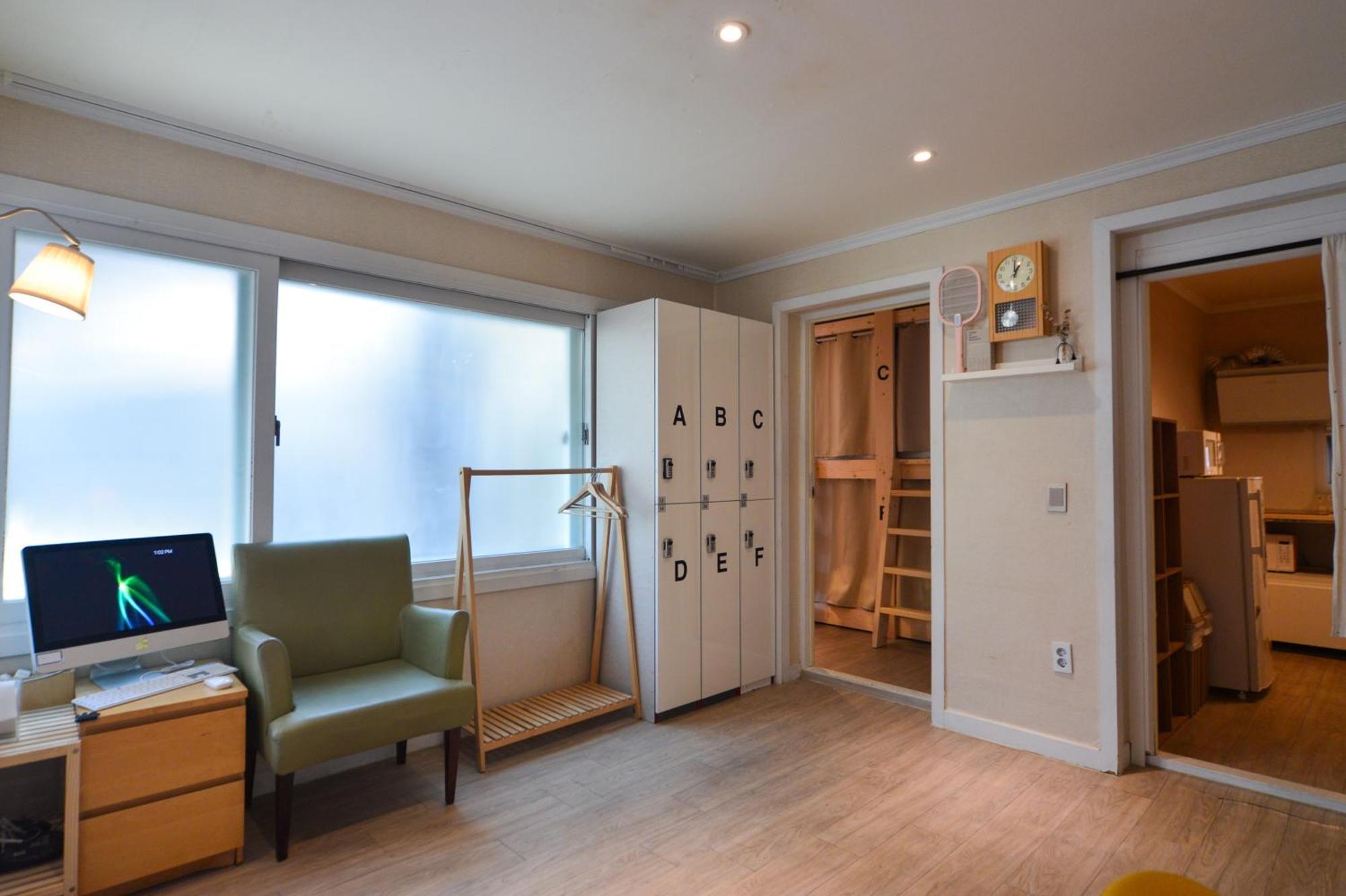Helloworld Guesthouse Seoul Exterior foto